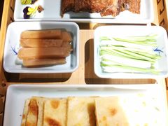 招牌烙饼卷带鱼-北平食府·北京烤鸭(北京西站六里桥店)