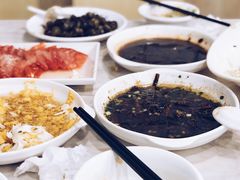 -扬州小吃(延安西路店)