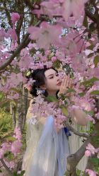 -一揽芳华汉服旗袍体验馆(拙政园店)