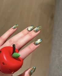 点击看大图 -桃色美甲沙龙
