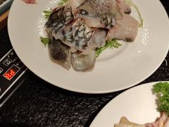 -得意咚瓜·顺德鱼生·冬瓜火锅(深圳首店)