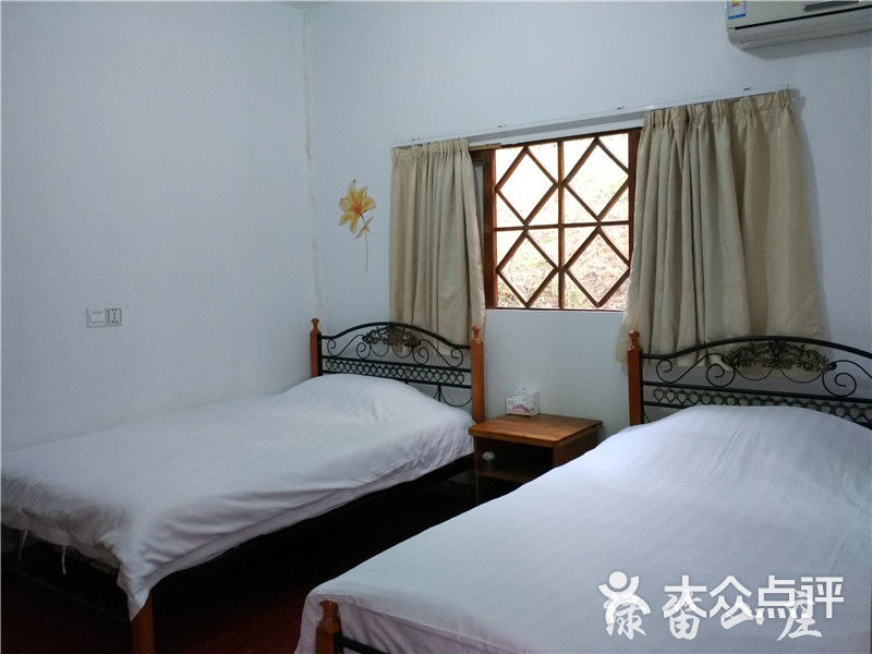 泉港绿笛山庄人均消费_泉港万兆山庄游泳馆