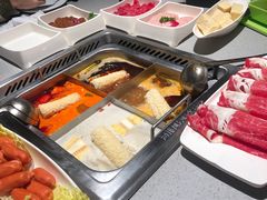 -海底捞火锅鲜切牛肉主题店(长寿路店)
