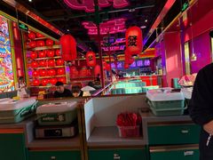 -多嘴超级肉蟹煲(杉杉国潮主题店)