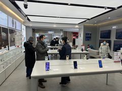 -荣耀授权体验店(双井富力店)