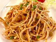 -粤尚腾香居中餐厅(首都机场希尔顿店)