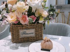 -Fridi Patisserie Cafe