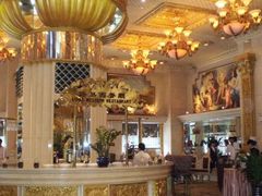 -南洋冠盛酒店(广州天河公园地铁站店)