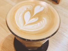 咖啡拿铁Latte-悟白咖啡WoobyCafe