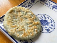 韭菜盒子-虹海圣肉饼店家常菜馆