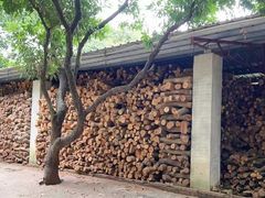 -满記土窑烧鷄波浪山莊