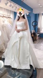 -莫小姐婚纱