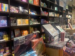 -钟书阁(松江泰晤士小镇店)