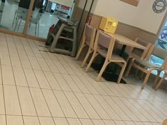 -德克士(澳德乐店)