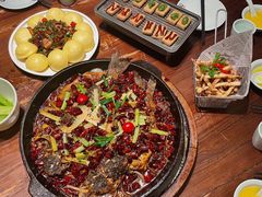 -老板恋上鱼(荣盛广场店)