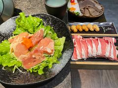 -湊湊火锅·茶憩(新中关购物中心店)