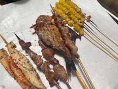 -京狮炙燥·精酿烧烤(首经贸店)