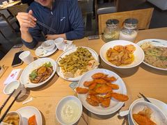 -关东小磨东北菜(上海长风大悦城店)