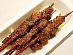 红柳枝碳烤牛肉串-俏牛哥鲜牛肉牛肆馆(重庆天地店)