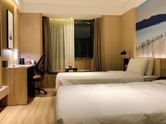 -杭州西湖湖滨银泰亚朵酒店