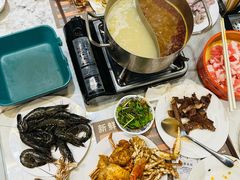 -金马门国际美食百汇(珞喻路店)
