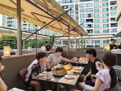 -蛙小侠(珠海华发商都店)