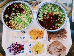 -吾穆勒蓬灰牛肉面·清真(北滨河中路店)
