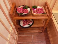 -韩烧牛中牛·甄选黑牛烤肉(黑金店)