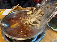 -肖肖酸萝卜鱼火锅(总店)