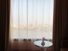 -阿瓦尼河滨曼谷酒店