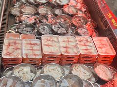 -杨老板·海鲜集市火锅·鲜切牛肉(中防万宝店)