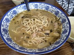 鲜笋片儿川-何太太馄饨面铺(大浒东苑店)