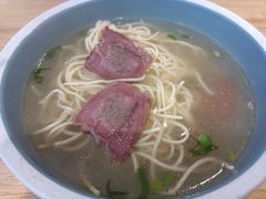-老新隆牛肉锅贴(新街口店)