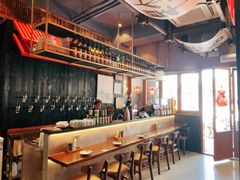 -8PINTS八品脱·日料·烧鸟·精酿小酒馆(莘庄店)
