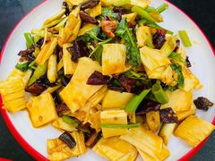 -瑞杰烧烤店·24小时营业(山东路店)