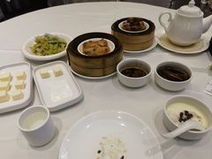 -万龙洲海鲜(大兴绿地缤纷城店)