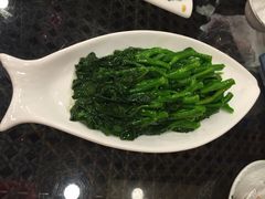 iphone_upload_pic-东四民芳餐厅(世茂工三店)