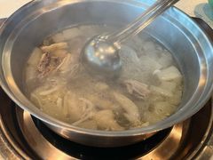 -润园四季椰子鸡火锅(海上世界店)