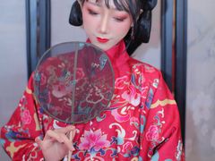 -翩若国风汉服体验馆