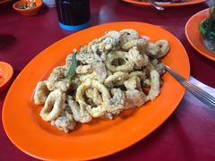 咸蛋苏东-小小饭店