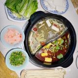 带皮山羊肉火锅你吃过没有[加油]