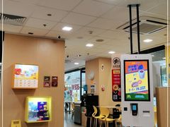 大堂-麦当劳(城东万达广场店)