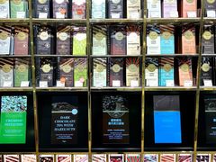 -VENCHI 闻绮(北京国贸商城店)