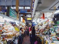 -瓦洛洛传统市场