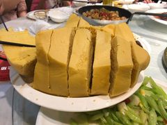 -大宝全猪馆(南京路店)