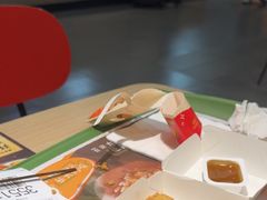 -麦当劳(轻轨曹杨路店)