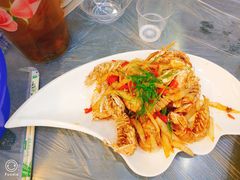 -覃记海鲜美食餐厅