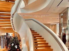 -HERMES(湖滨银泰in77店)