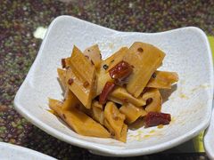 酸辣爽口莲藕丁-潮十三潮汕砂锅粥(高新四路大都荟店)