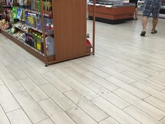 -全家便利店(长江西路店)